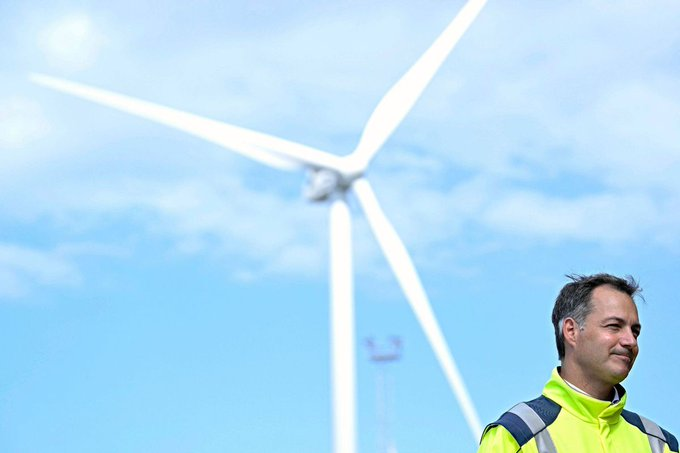 Les prix de l&rsquo;électricité en France pour 2023 vont se négocier entre 900 €/MWH et 1.500 €/MWH pour les prix hiver, soit 30 fois le prix moyen des 5 dernières années !