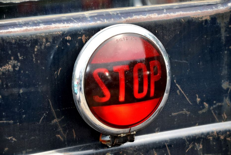 Panique à Berlin : Les entreprises allemandes s’arrêtent massivement car les prix de l’énergie sont trop élevés