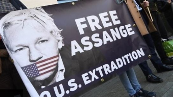 « Publier n’est pas un crime » – Liberté pour Julien Assange