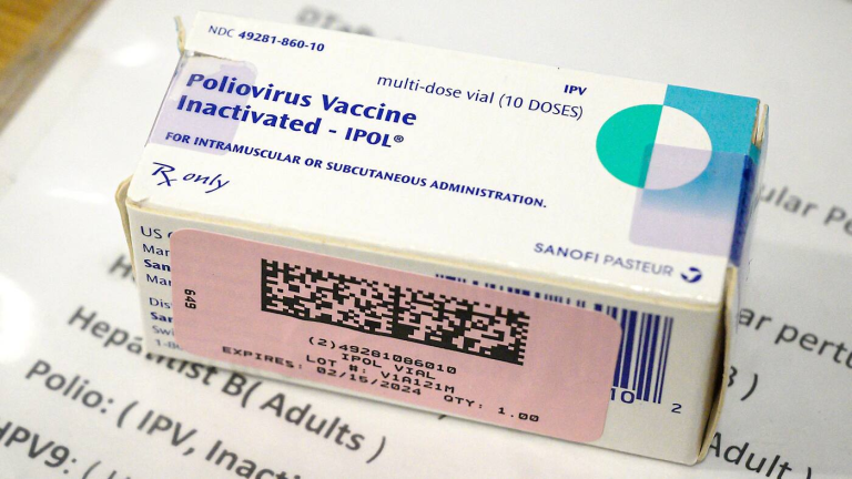 Culte vaccinal et interminable campagne de peur afin d&rsquo;imposer les injections vaccinales kosher au Québec (Ici contre la  »polio »)
