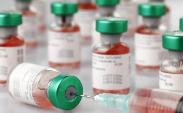 Est-ce possible d&rsquo;avoir un « vaccin sûr » ? (origine des vaccins) / Une épidémie de rougeole attire l&rsquo;attention sur les cellules fœtales avortées dans les vaccins / (Vidéo) L’arnaque du SIDA