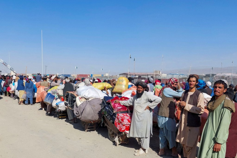 Le Pakistan expulse 500 000 clandestins afghans en moins de 3 mois, démontrant par là que la remigration est possible lorsqu&rsquo;appuyé d&rsquo;une ferme volonté politique