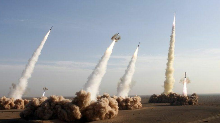 Les États-Unis exhortent l&rsquo;Iran à ne pas cibler ses bases militaires en cas de représailles envers l&rsquo;État terroriste d&rsquo;Israël qui en prévision, évacue plusieurs de ses représentations diplomatiques dans le monde