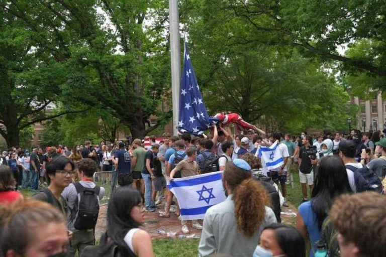 La juiverie organise des manifestations de gauche contre Israël afin de galvaniser le soutien à la droite kosher