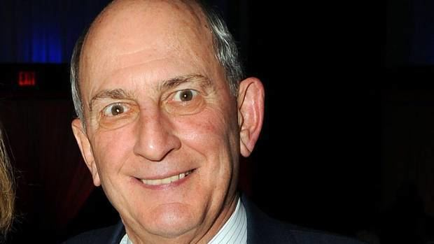 Le juif  »canadien » Charles Bronfman, dans la série «Les méchants de Judée»