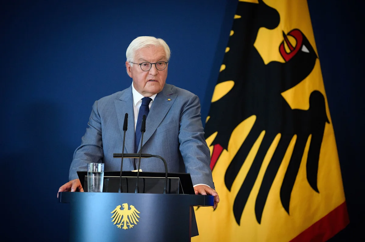 Le président allemand déclare que le Grand Remplacement est bien réel et que c’est bien fait pour la gueule des Allemands